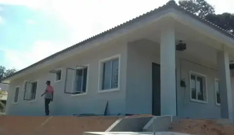 Projek RumahHQ di Cheras, banglo 1 tingkat, tanah berbukit — gambar 3 daripada 15