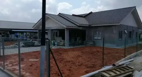 RumahHQ project in Jalan Kebun, Klang, single-storey bungalow — photo 4 of 18