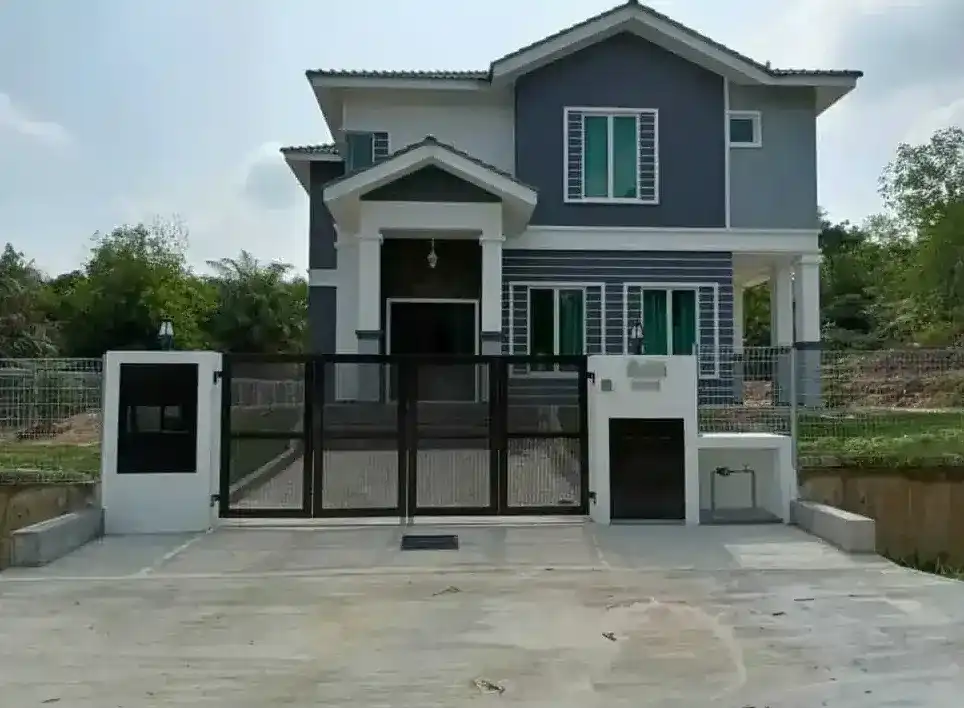 Banglo 2 tingkat siap dibina oleh RumahHQ di Kenanga Garden