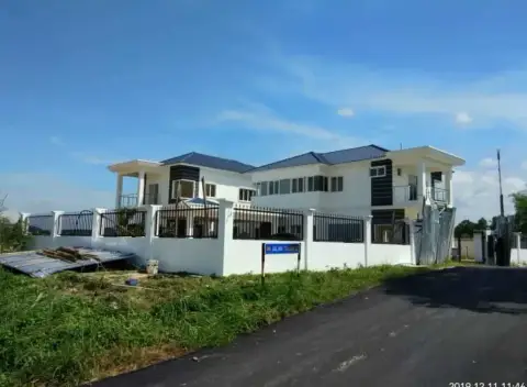 Projek RumahHQ di Kubu Gajah, Sungai Buloh, banglo 2 tingkat — gambar 5 daripada 30
