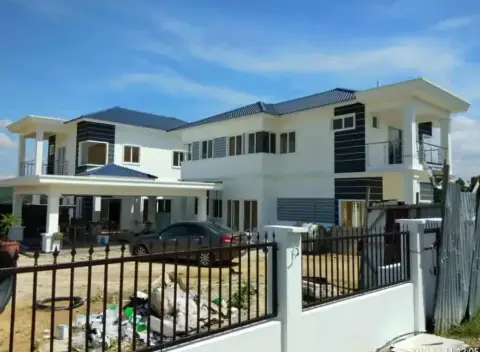 Projek RumahHQ di Kubu Gajah, Sungai Buloh, banglo 2 tingkat — gambar 10 daripada 30